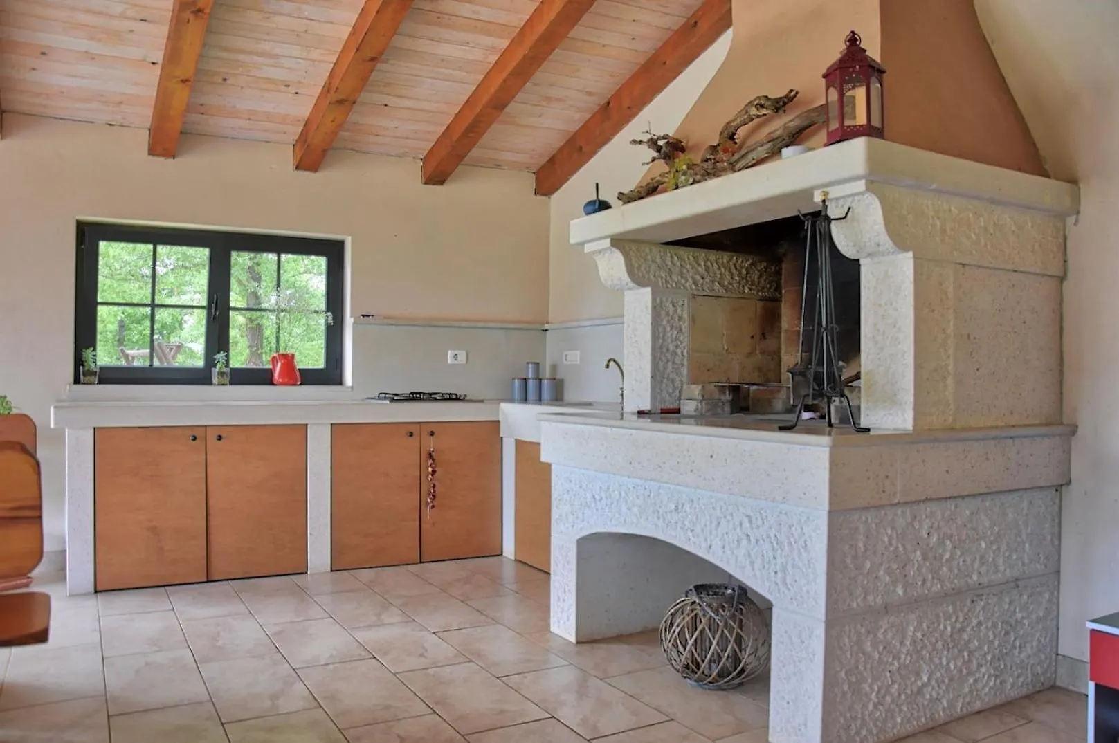 Apartment Susnjici 2 With Pool, Children Playground And Terrace Baderna